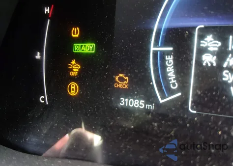 2025 Toyota Camry Le from USA, damaged, VIN 4T1DAACK3SU116334